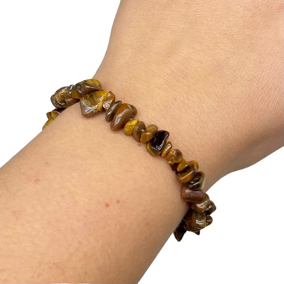 Tiger’s Eye Gemstone Chips Beaded Stretch Bracelet Natural Stone Crystal Brown - Picture 2 of 3